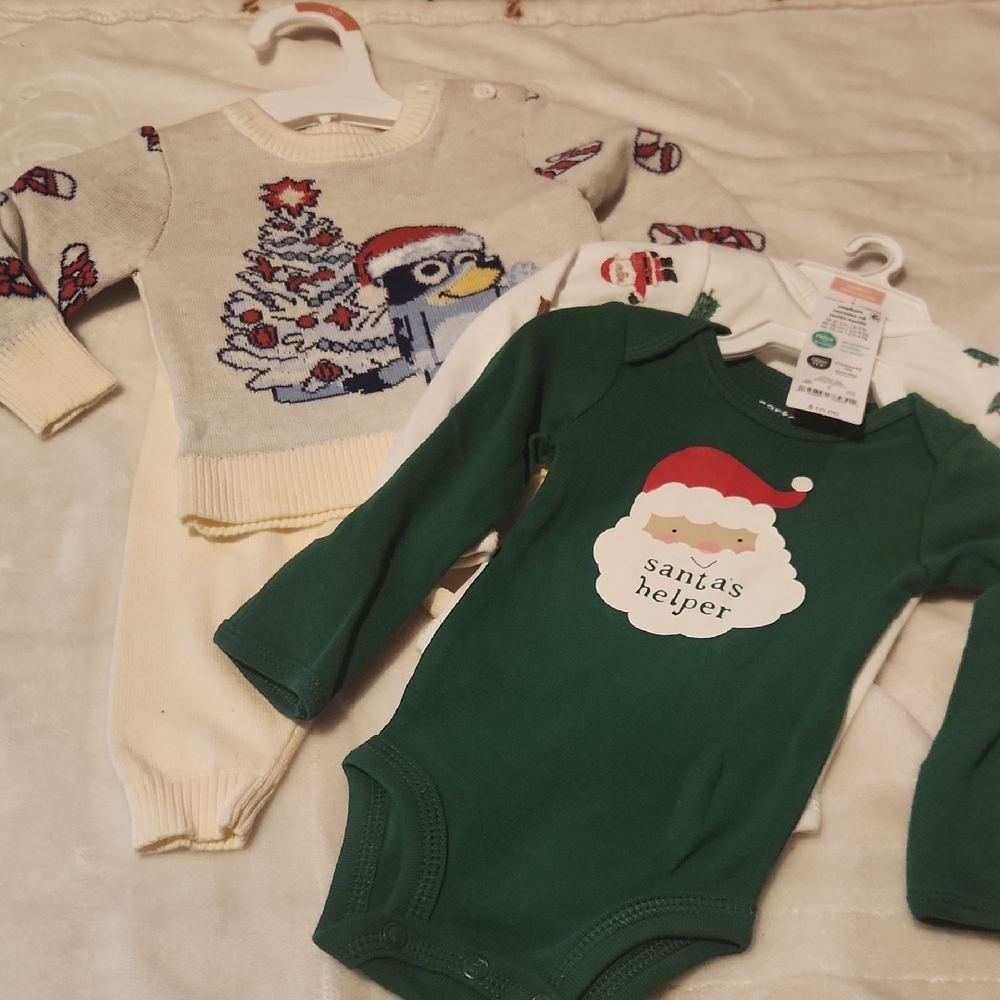 Christmas, Holiday, Baby Sz, New Born, Santa Onesie Set and Bluey Outfit